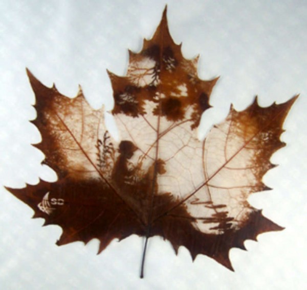 Baby in Leaf carving Picture 17