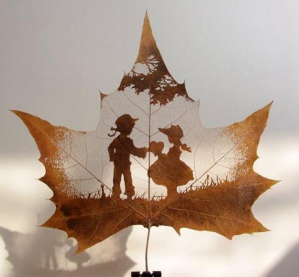 Leaf Carving Artwork  babies 