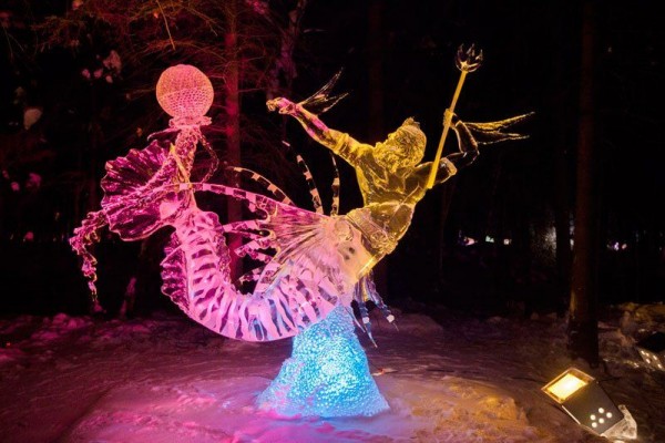 Amazing Sculptures Made out of a Single Block of Ice