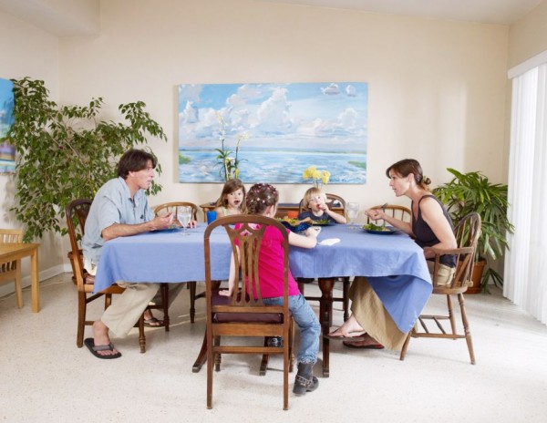 The Family that Eats Together Stays Together: Incredible â€˜Family Mailâ€™ Photo Series by Douglas Adesko