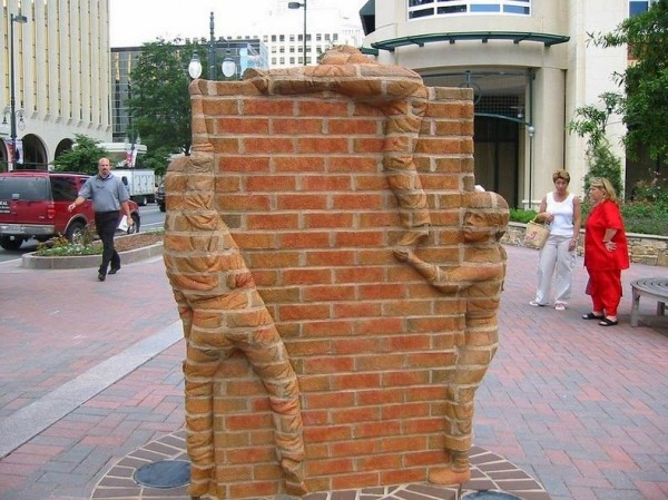 Wonderful Brick Sculptures