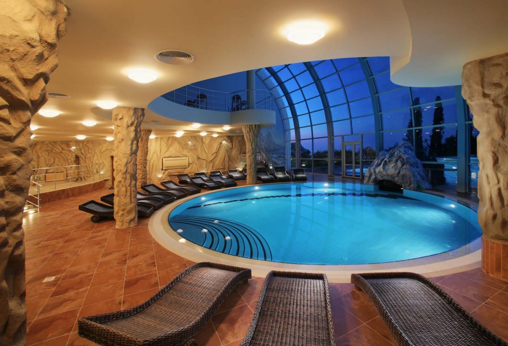 Indoor pool connected to outdoor pool