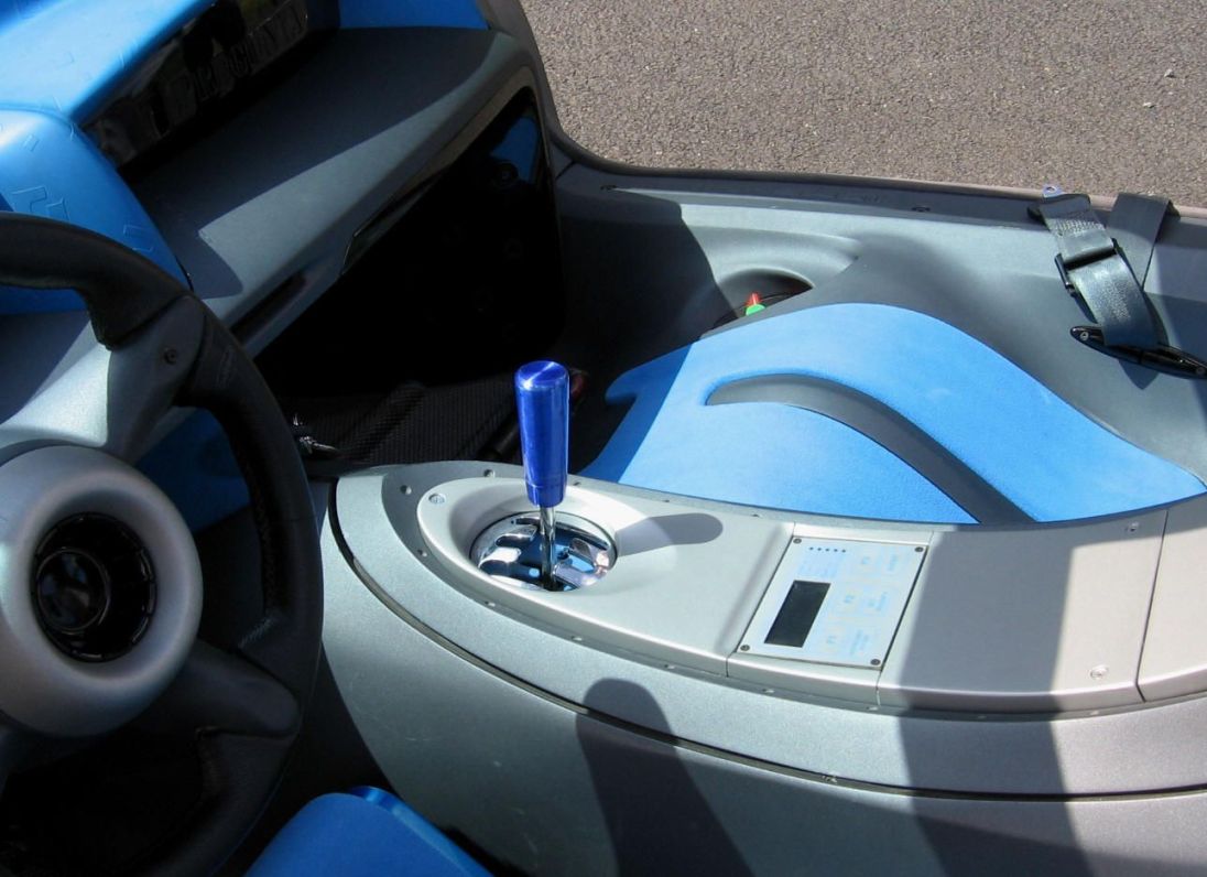 Lamborghini Pregunta Seat and meter