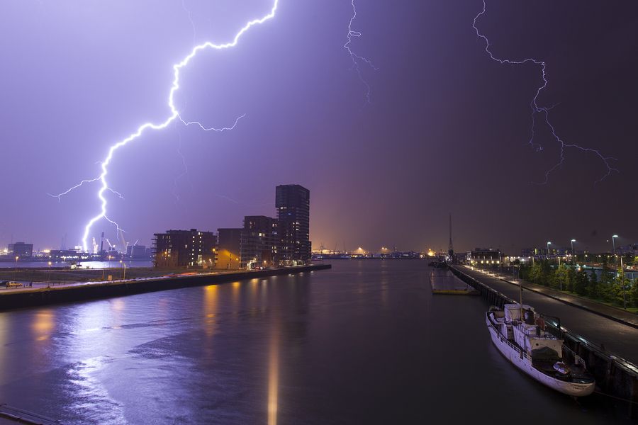 Thunderstorm in Rotterdam