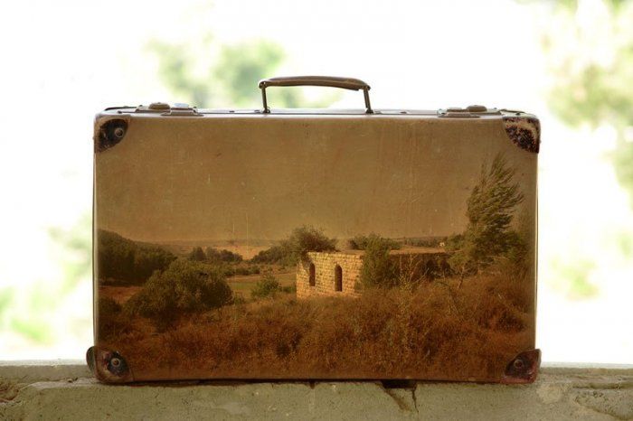 Outstanding "Memory Suitcases" Series by Yuval Yairi