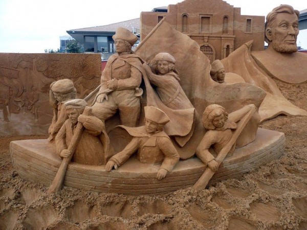 Incredible Sand Sculptures 