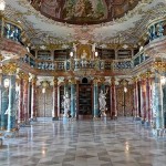 The World’s Most Beautiful Libraries (32 Pictures)