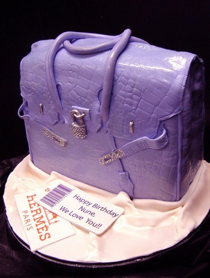 Amazing Cakes by Debbie Goard