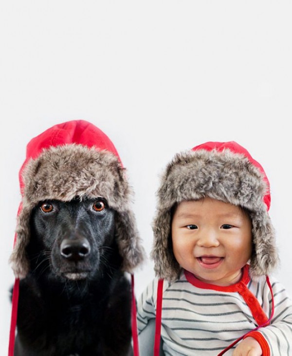 Mother Takes Adorable Portraits of Her 10-Month-Old Baby and Their Rescue Dog
