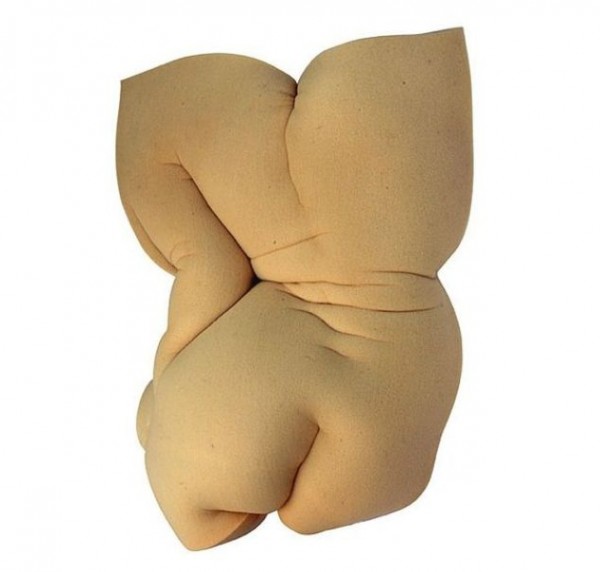 Impressive Human Body Sculptures Made Out of Sponges