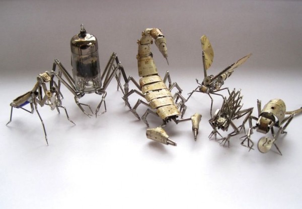 Mind-blowing Tiny Mechanical Insects Made out of Watch Parts