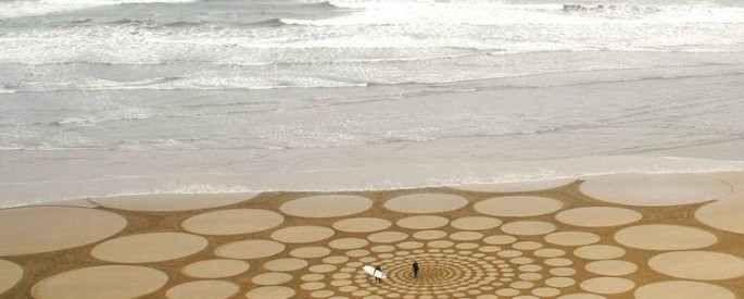 35 Awesome Examples of Land Art
