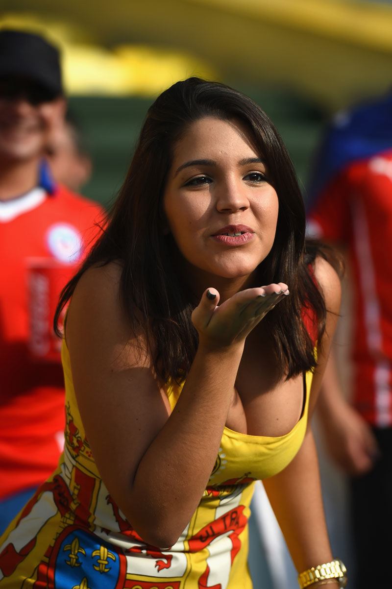 Best Spanish Women Soccer Fan Of All Time