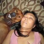 30 People Sleeping With Dogs And Its The Most Adorable Thing You Will See Today