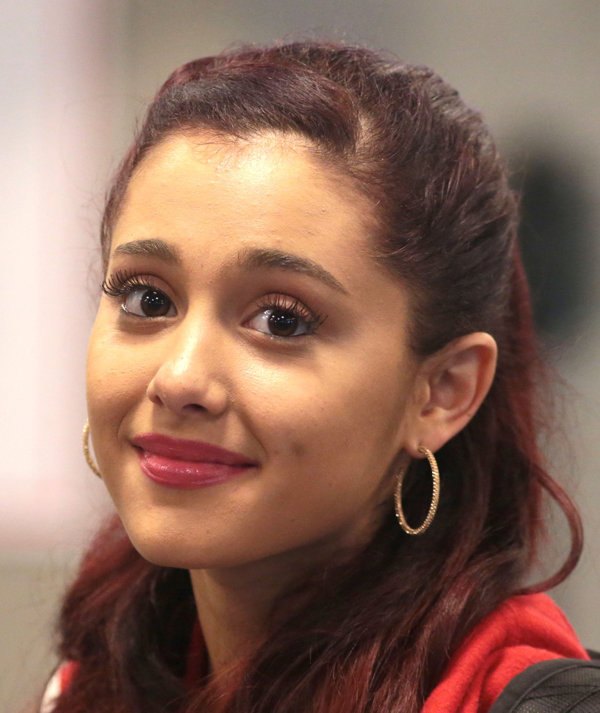 pictures of ariana grande