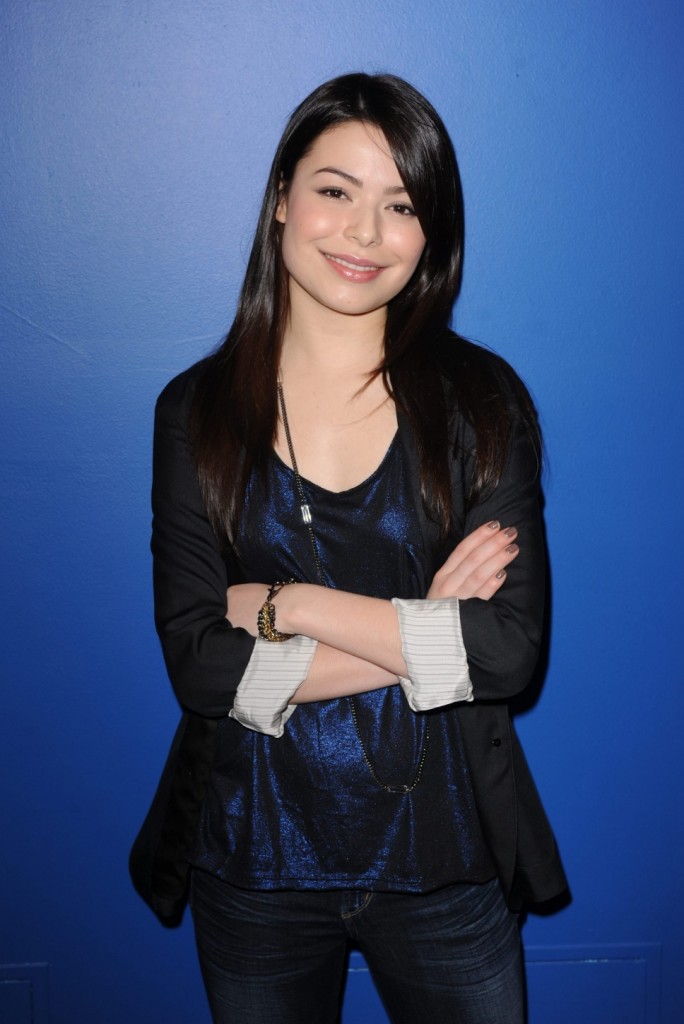 The 21 Sexiest Miranda Cosgrove Photos Of All Time 