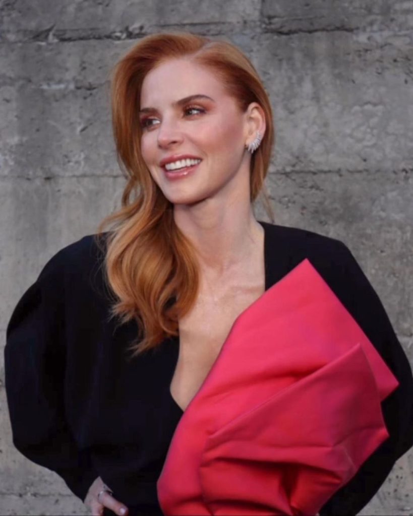 The 79 Best Sarah Rafferty Sexy Photos of All Time