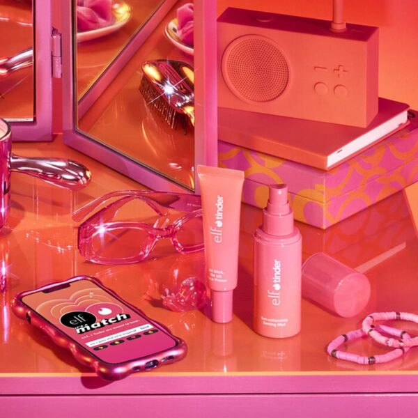 Tinder Launches A Makeup Collection For Your First Date